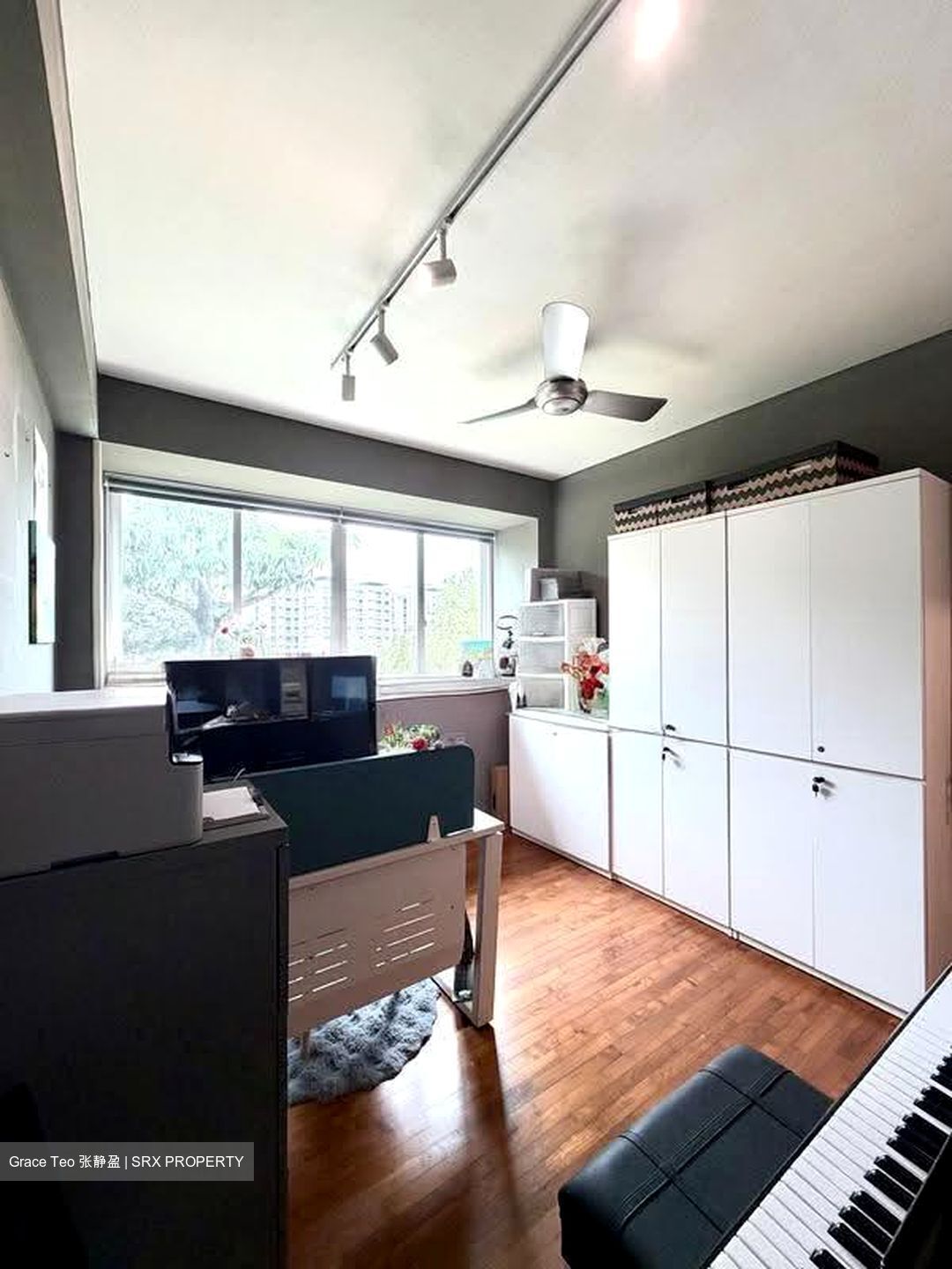The Esparis (D18), Condominium #604709741
